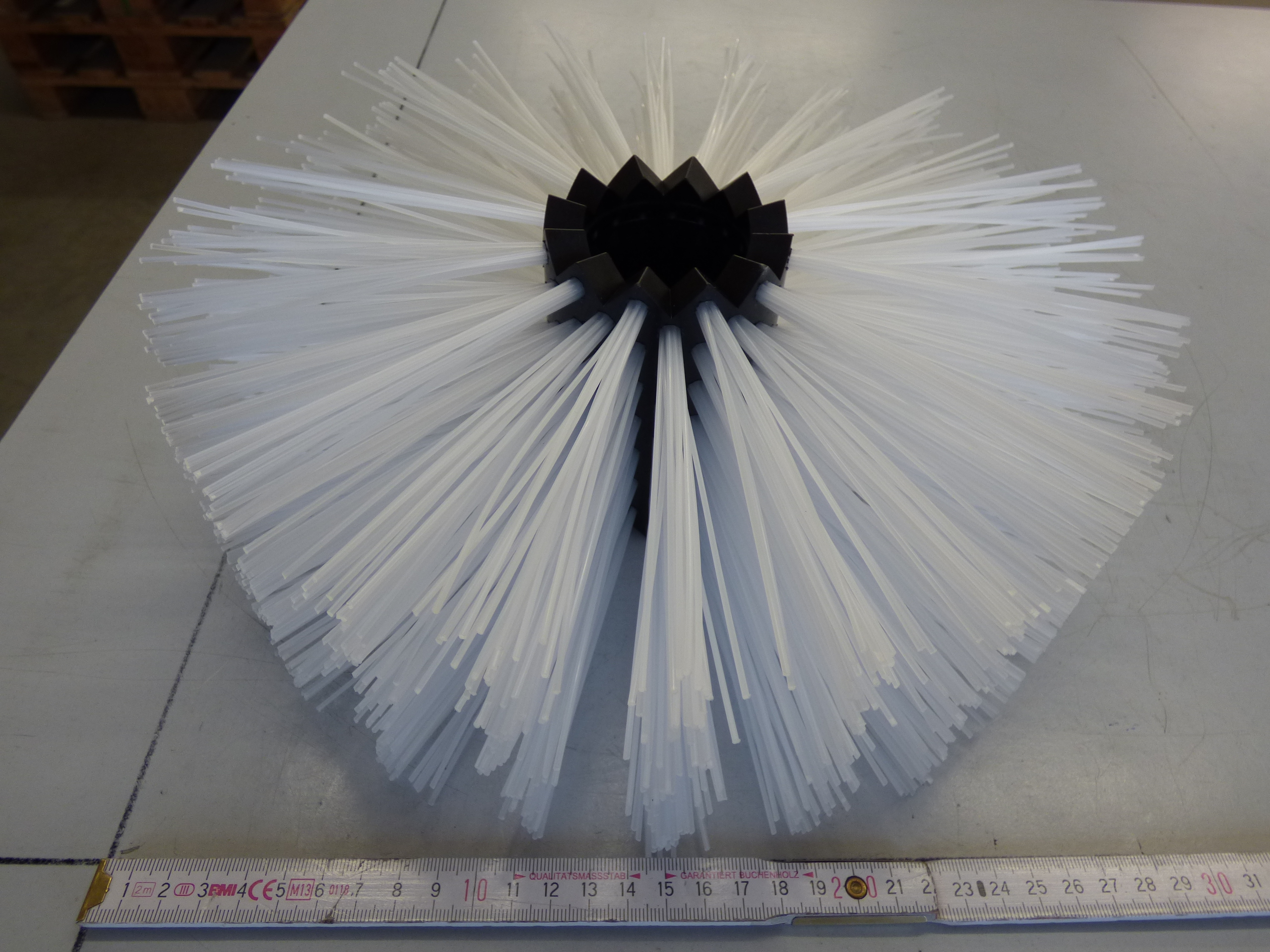 Круглая щетка MInk Bürsten