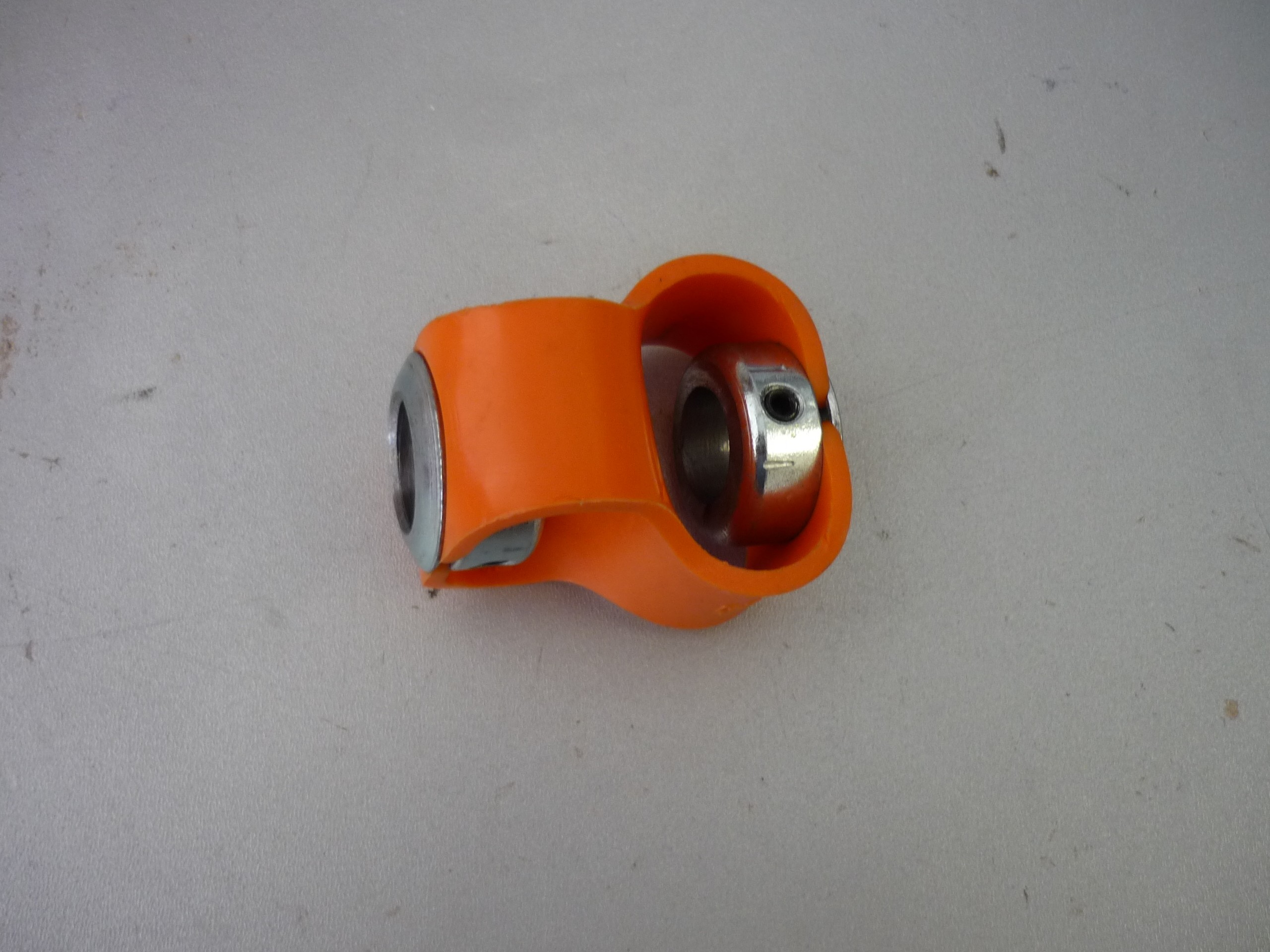 Муфта Размер: 20 отверстие 1 = 10H7 отверстие 2 = 10H7 PAGUFLEX