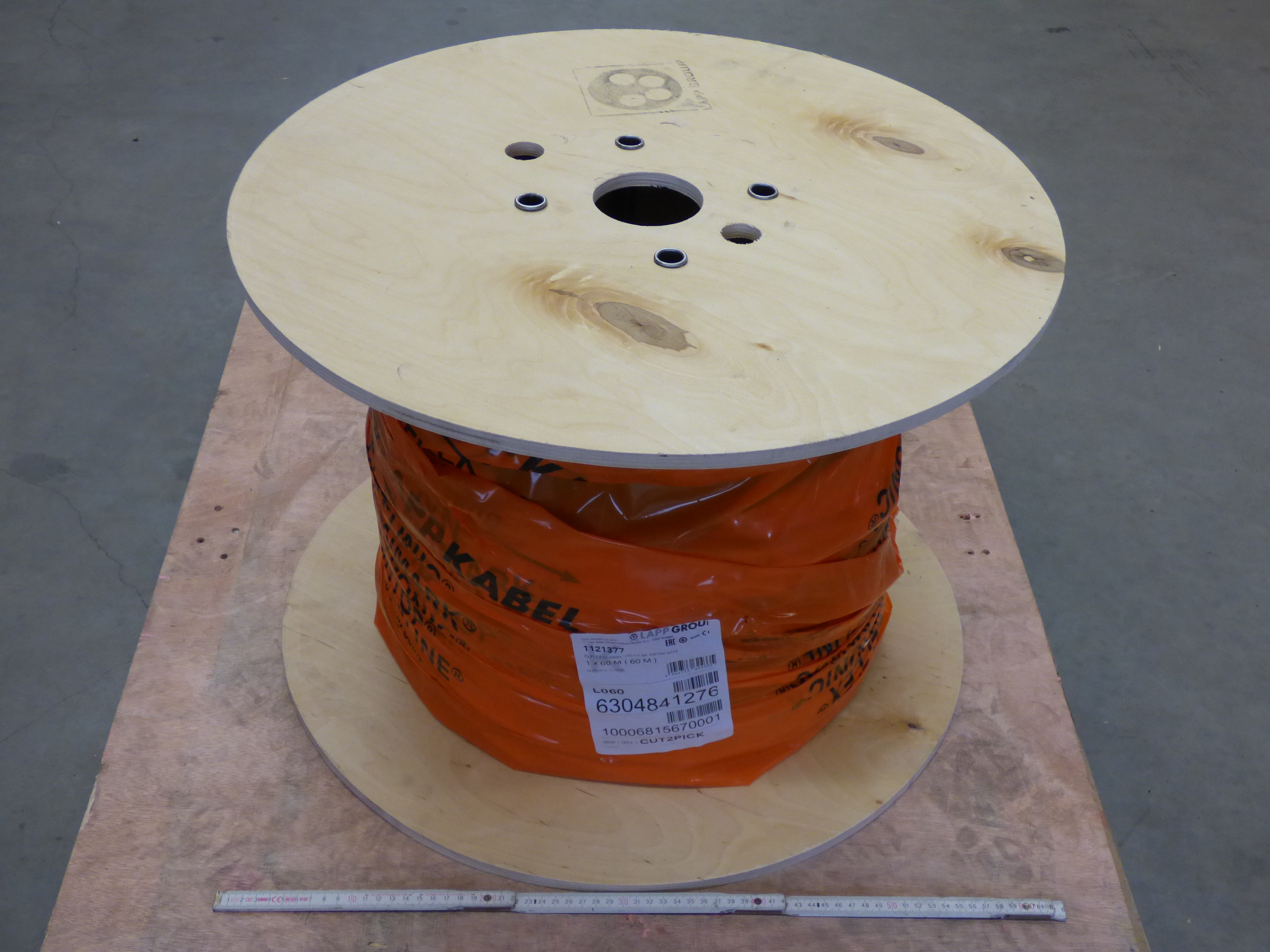 ÖLFLEX® кабель CLASSIC 110 CY Black 0,6/1kV 4 G 16