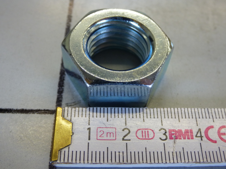 гайка M20x60 DIN 934 8,8 заалённая 19274