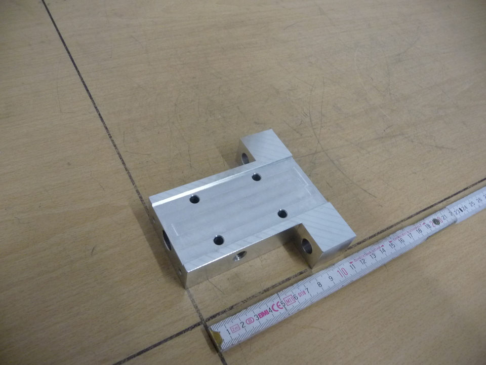 Пластина скольжения AM-2708 EWS