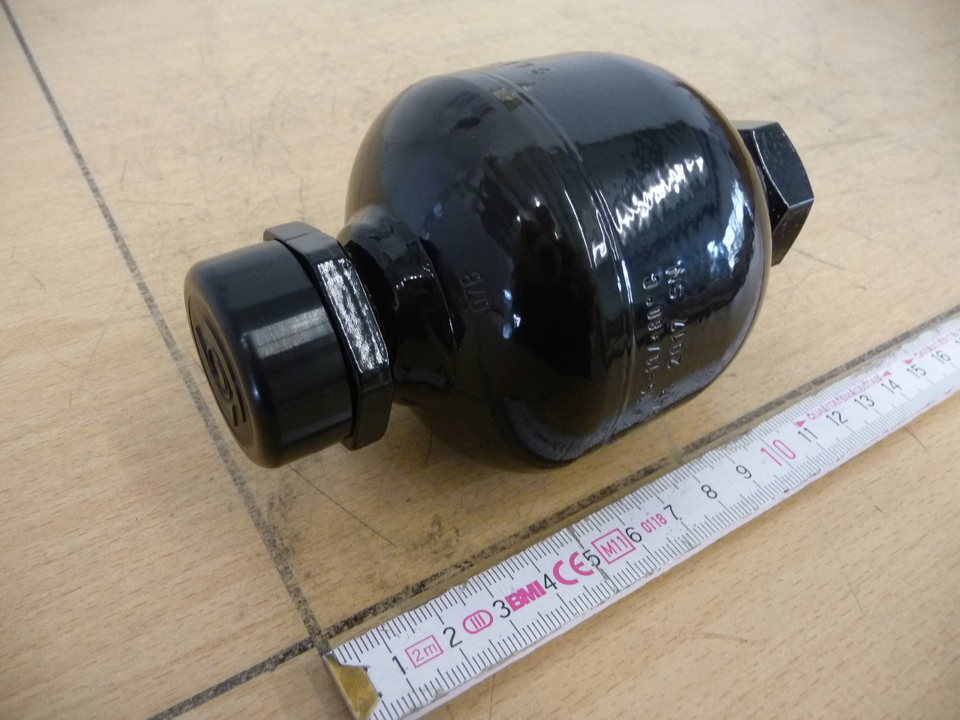 Ресивер ELM 0.16-250/00/AF, объем газа: 0,16 лиров, мах.рабочее давление: 250bar 108493/01125 OLAER