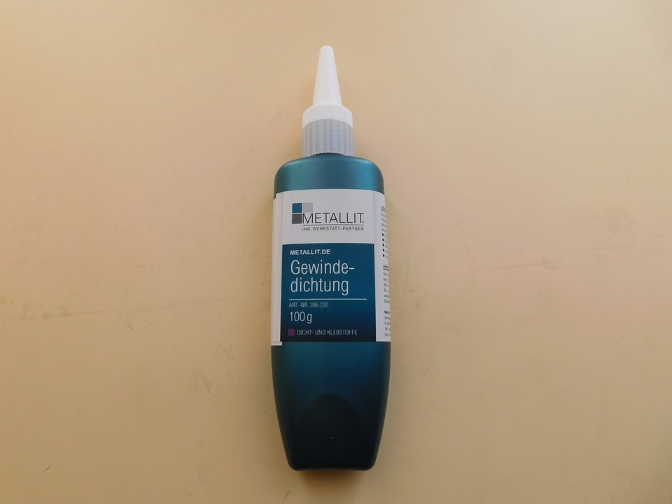 Резьбовое уплотнение 100 гр. тюбик флекси-уплотнения