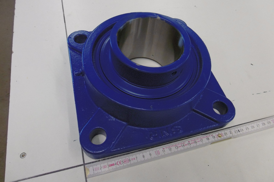 Подшипник фланцевый U18 RUDNICK & ENNERS