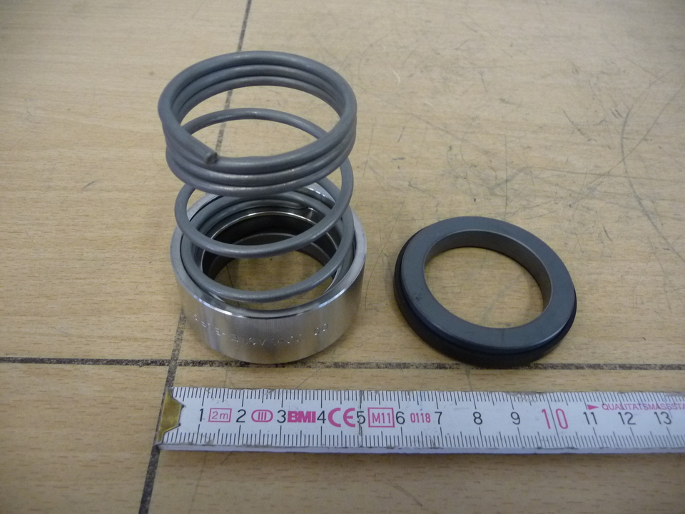 Кольцо контактное уплотнительное NU038R-M32N69 ZN3381I AQ1VGG исполнение 8 KSB