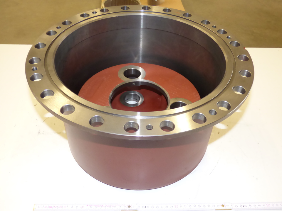 Корпус бортового редуктора 5435660865