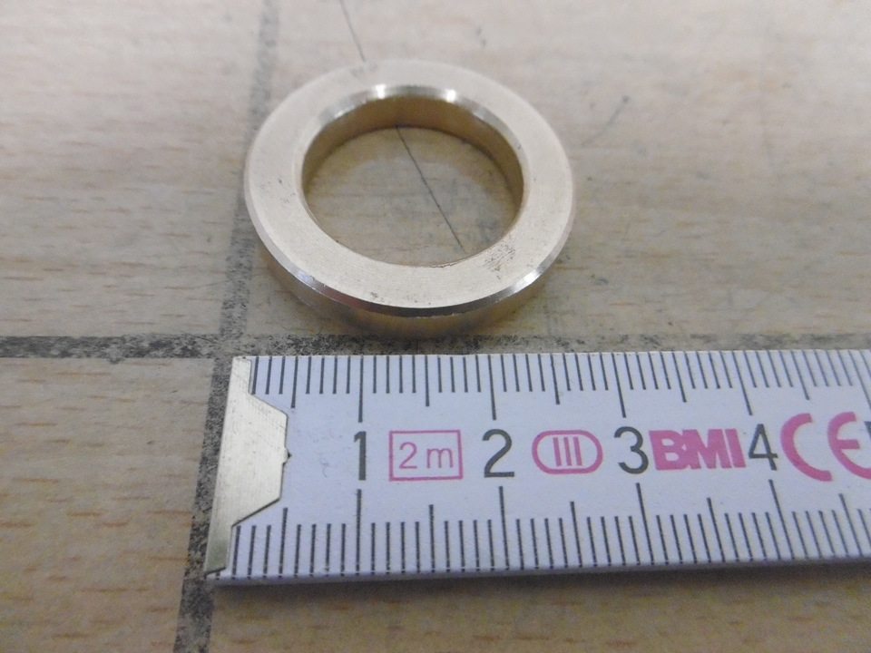 Поддерживающая втулка ролика, A3337183336