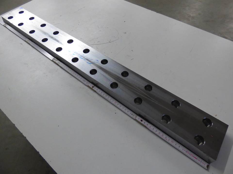 Пластина изнашивающаяся