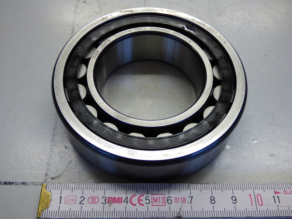 Подшипник NJ 2211