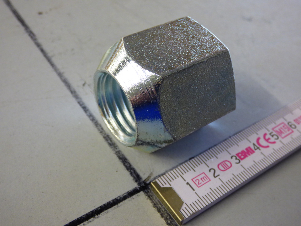 Гайка шестигранная 3079371 NYBLAD